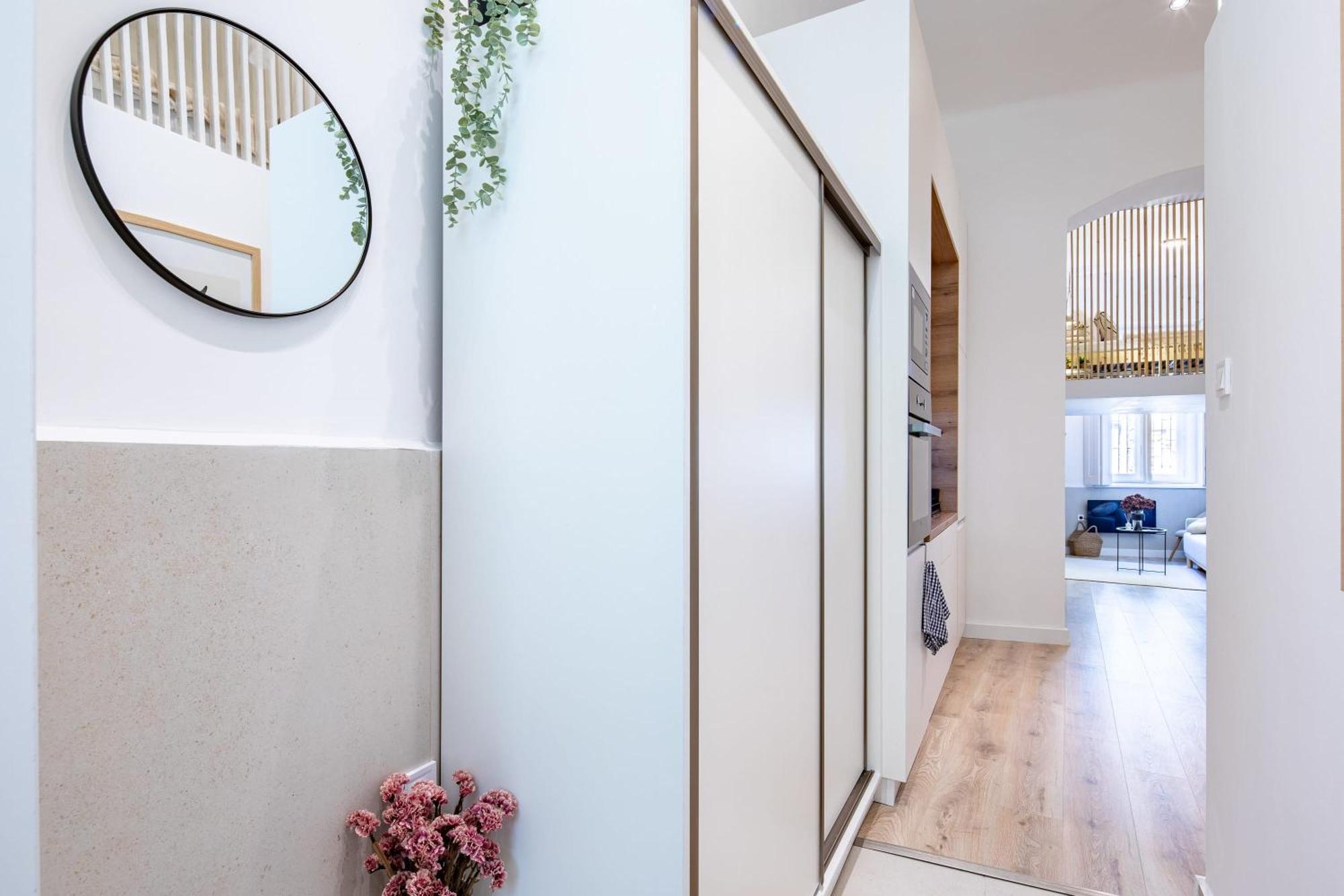 - Modern - Superb Style Budapest